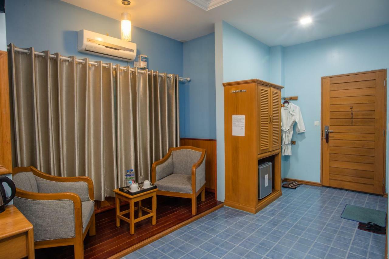 Royal Green Hotel Pyin Oo Lwin Buitenkant foto