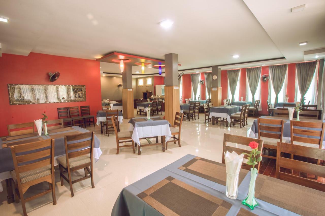 Royal Green Hotel Pyin Oo Lwin Buitenkant foto